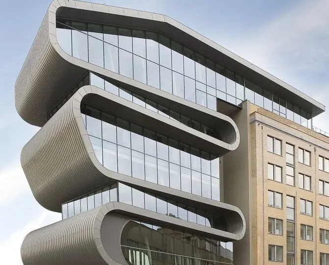 102318_4222 - UMICORE